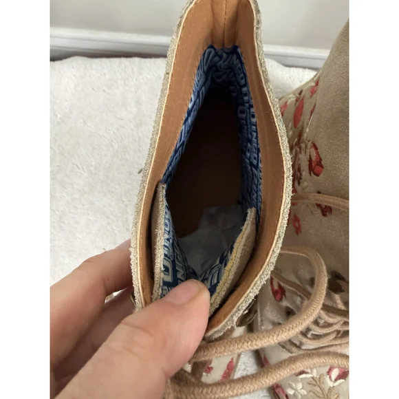 Dingo Women’s Seguaro Tan Floral Embroidered Booties Size 8 - Picture 8 of 11
